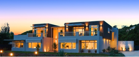 Breakfast on the Beach - Luxury Accommodation on Waiheke Island